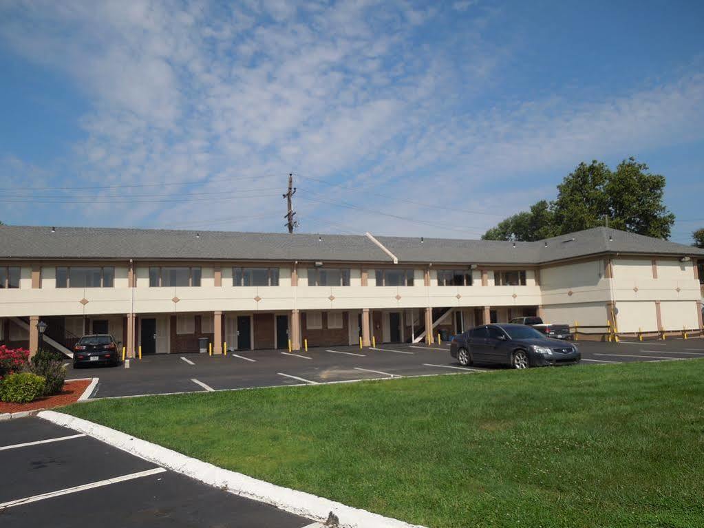 Knights Inn Bristol Levittown Exterior photo
